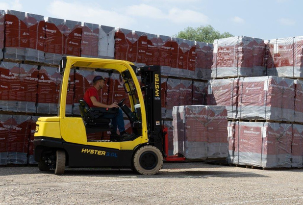 Lithium-ion heftruck, wel of niet geschikt voor uw onderneming?